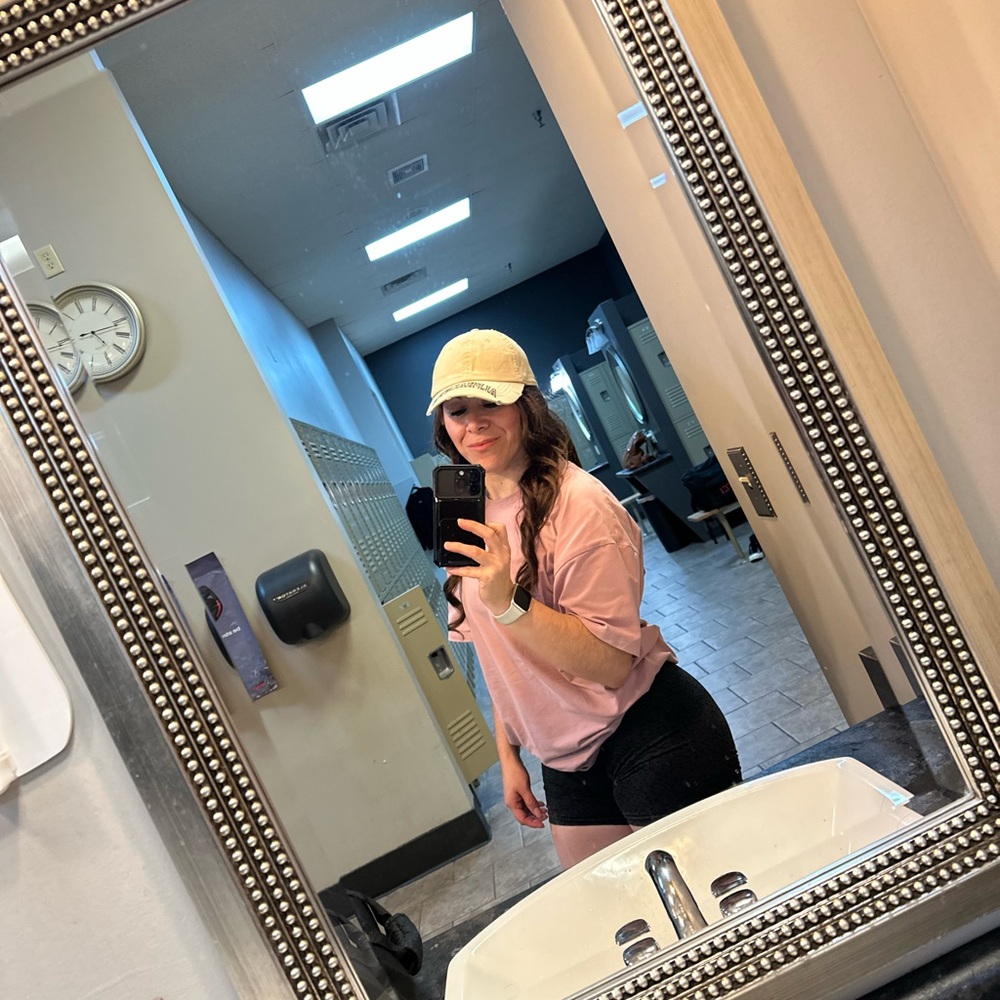 Alphalete Cream grey and Tan Caps BUNDLE - Picture 10 of 14